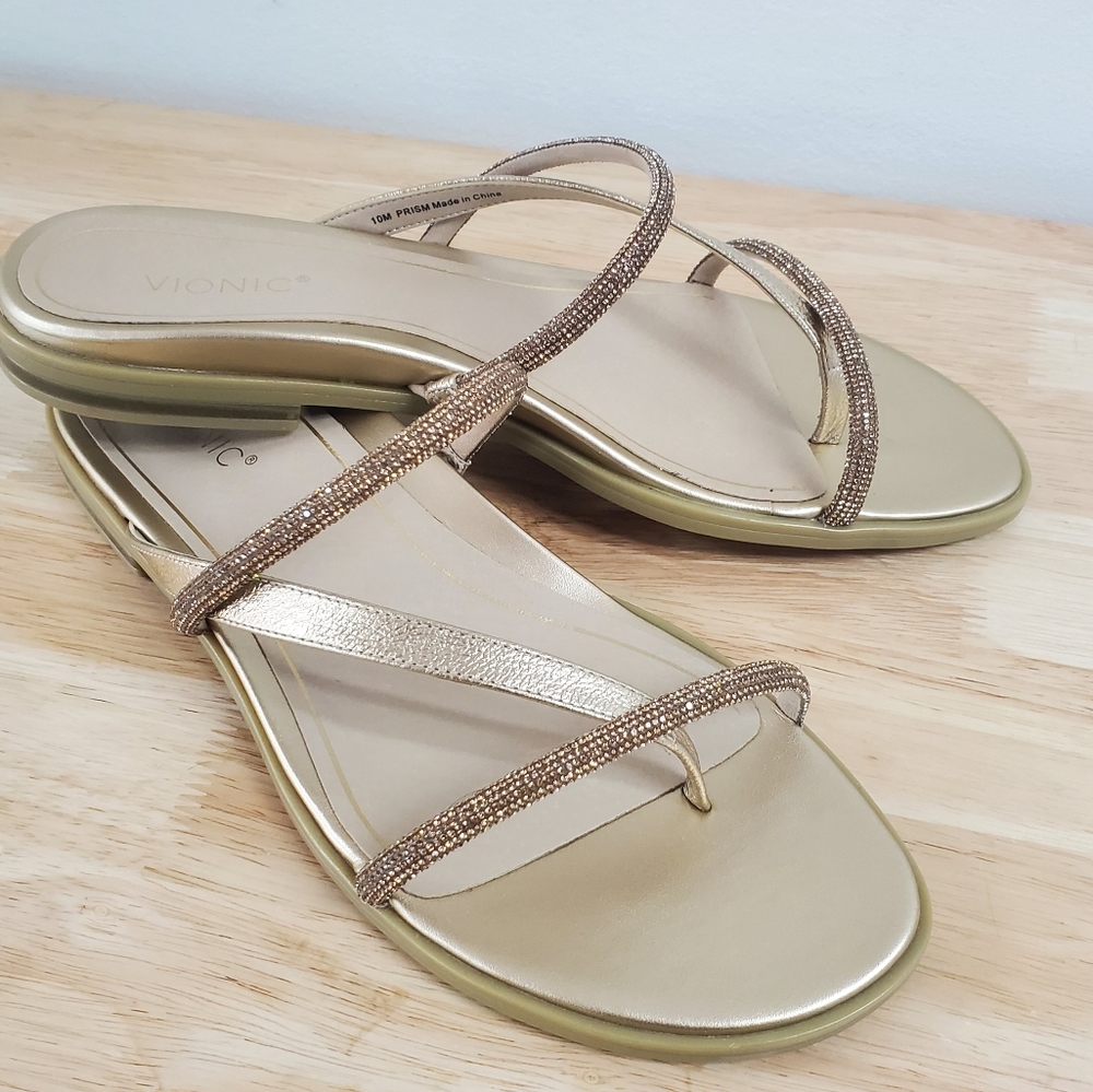 Vionic, Prism sandals size 10M